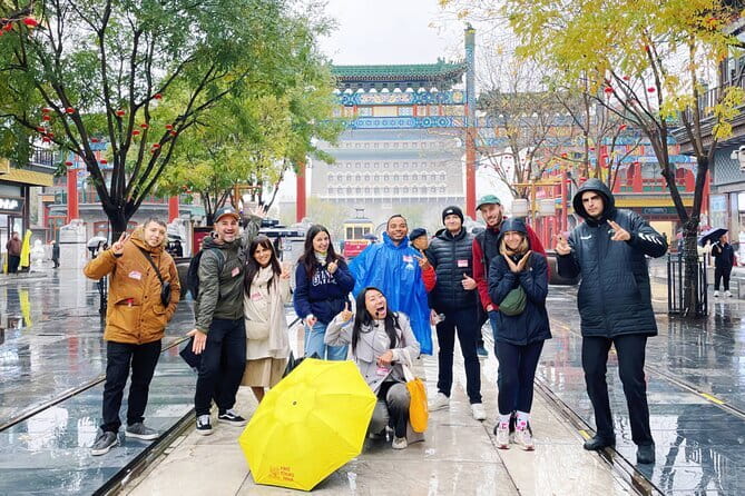 Beijing Historic City Guided Walking Tour + Calligraphy Creation - Starting at Huguang Guild Hall and its 1807 opera stage