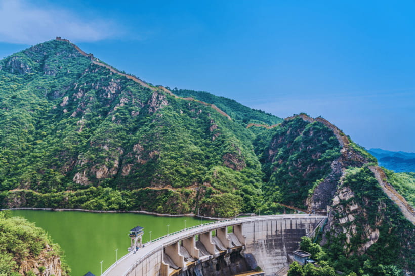 Beijing: Huanghuacheng Lakeside Great Wall Bus/Private Tour - The return to Beijing and the extra city stop