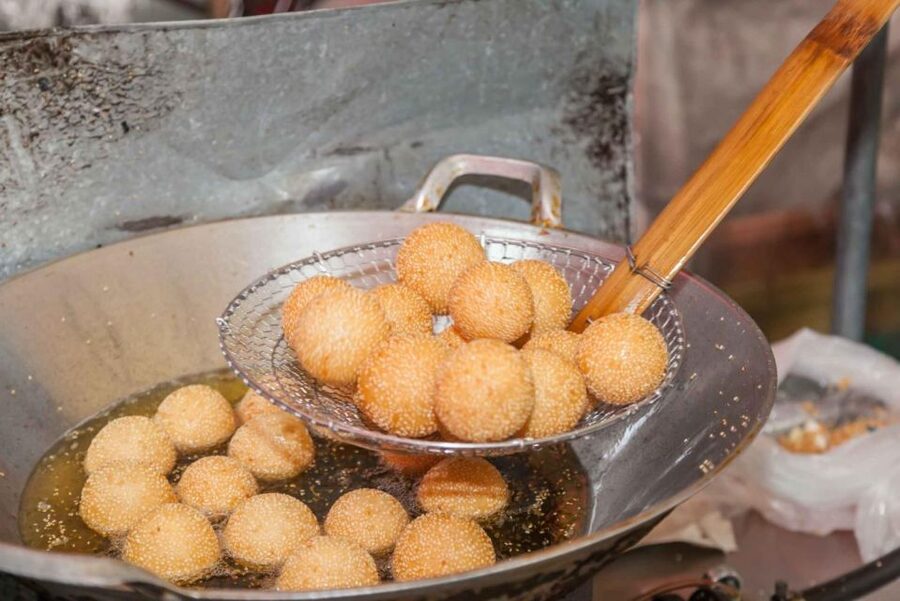 Beijing: Hutong Culinary Walking Tour with 15+ Tastings - Key points to know before you book