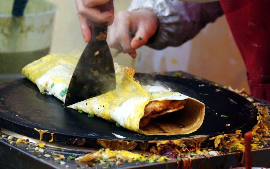 Beijing: Hutong Culinary Walking Tour with 15+ Tastings - Fifteen tastings, with no fixed daily menu
