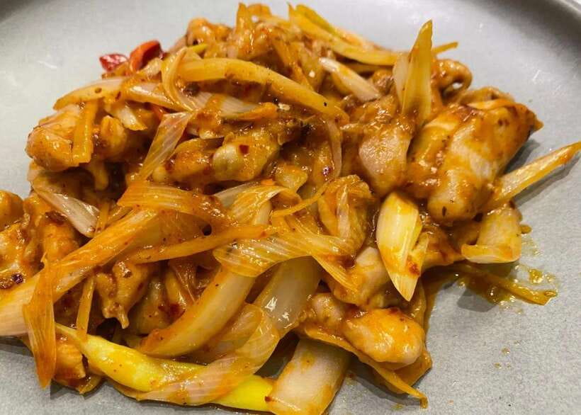 Beijing Hutong Dinner and Beer Walking Private Tour - A second dinner in Gulou, with more room for conversation