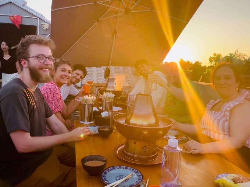 Beijing Hutong Dinner and Beer Walking Private Tour - The 20-minute walk to Gulou beer bars