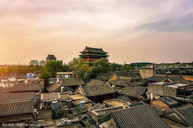 Beijing Hutong Private 4-Hour Walking Tour w/ Drum & Bell Tower - Shichahai, Lakes, and Smoke-Bag Slanting Street