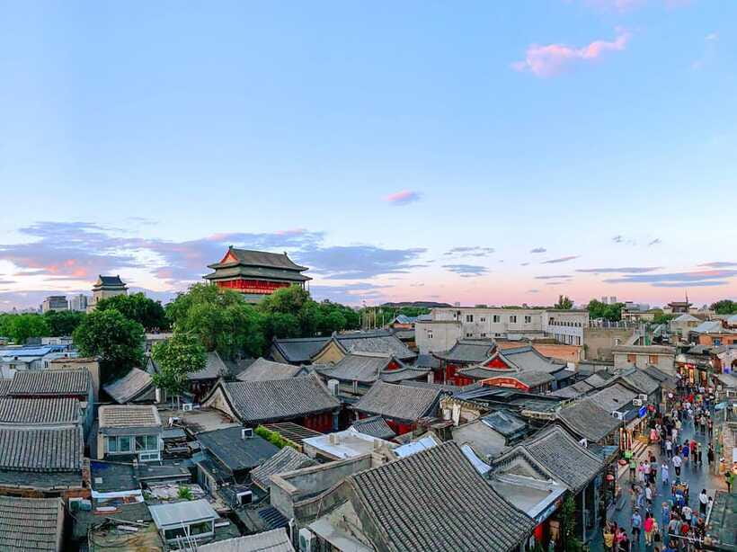 Beijing: Hutongs,Drum Tower & Shichahai Walk /Bike/Food Tour - Walking or Biking: Which Option Fits You?