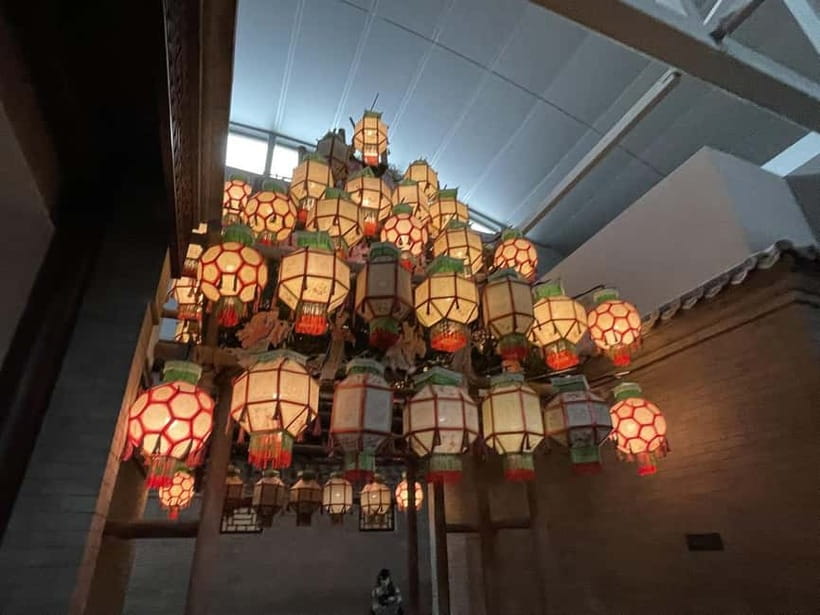 Beijing: Hutongs & Food & Culture Walking Tour - The very low price and what it really means