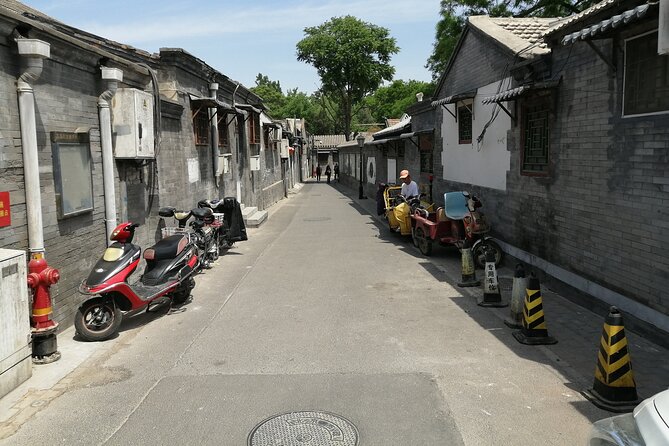 Beijing Hutongs Walking Tour - What $30 buys you