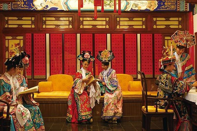 Beijing Imperial Dinning Experience with Night Tour - What the $78 price really covers