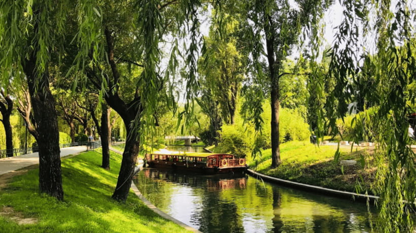Beijing: Imperial Waterway Boat+Summer Palace SelfGuidedTour - Who should book this experience
