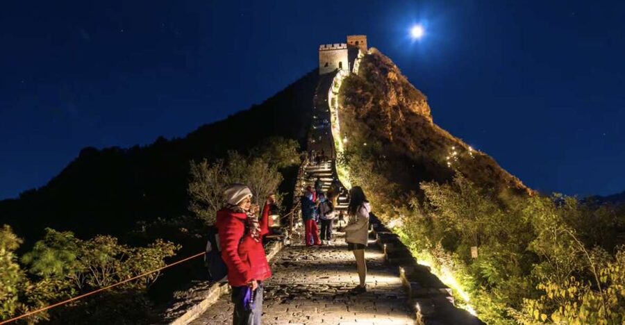 Beijing: Jinshanling and Simatai Wall&Gubei Watertown Tour - Why this Great Wall day feels different