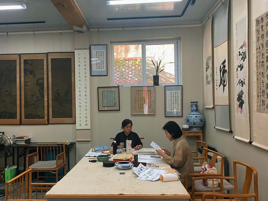 Beijing liulichang : Learn Calligraphy orCarving from Master - Why Liulichang is the right place to make art