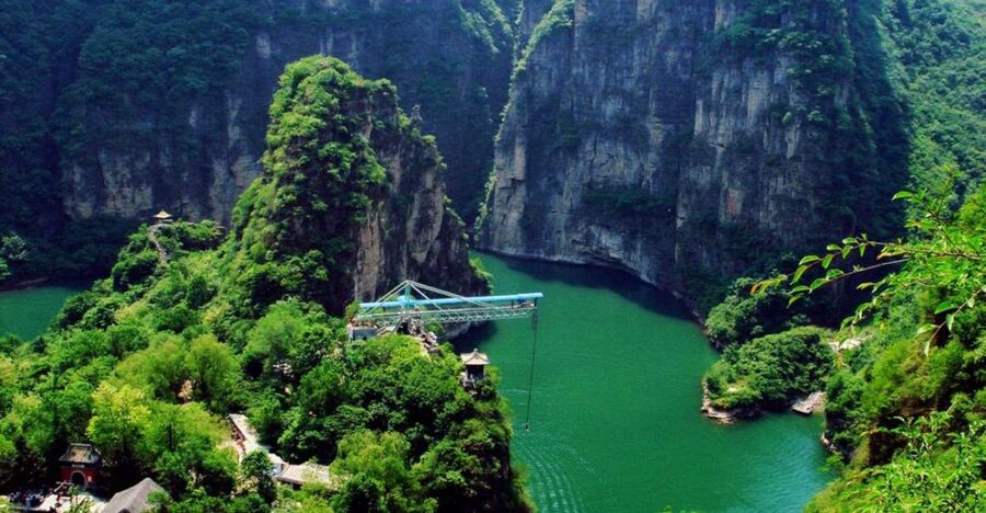 Beijing: Longqing Gorge, Ming Tombs & Lunch Private Day Tour - Key points to know before you book