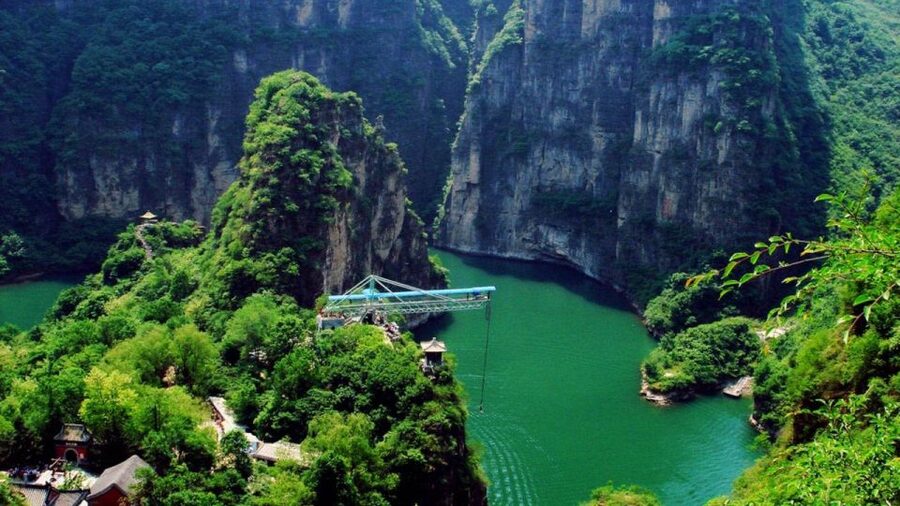 Beijing: Longqing Gorge, Ming Tombs & Lunch Private Day Tour - Why this day trip works outside central Beijing