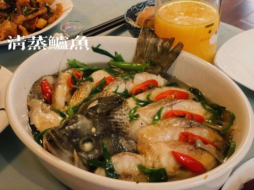 Beijing Market Tour with 10-course Family Feast - Is $119 good value?
