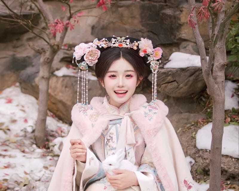 Beijing: Must-Try Chinese Ancient Costume Rental& Photoshoot - Adding the Forbidden City to the same morning