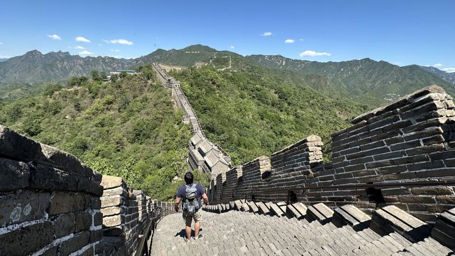Beijing:Mutianyu/Badaling Great Wall Tour with VIP Fast Pass - Should you book it?