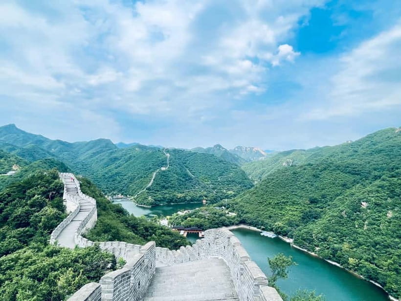 Beijing:Mutianyu/Badaling Great Wall Tour with VIP Fast Pass - What the five-hour outing feels like