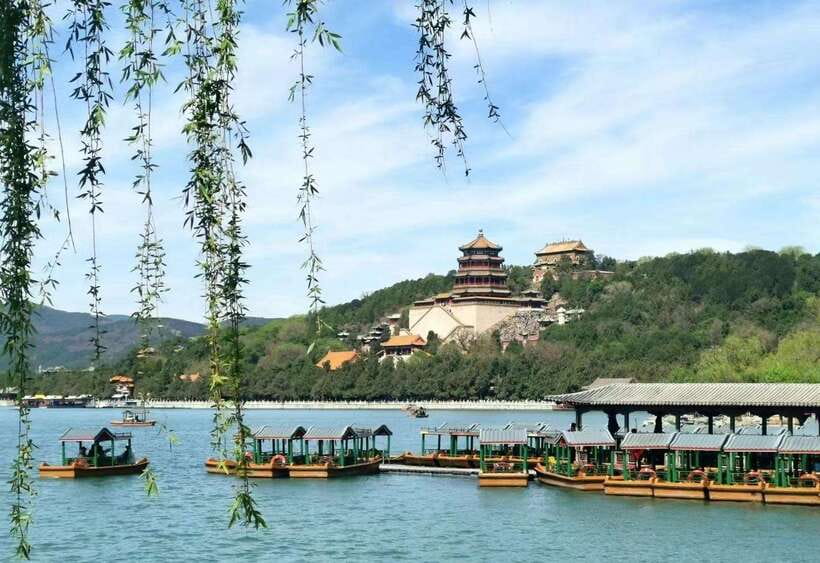 Beijing: Mutianyu Great Wall and Summer Palace Private Tour - A 1.5-hour drive that becomes part of the experience