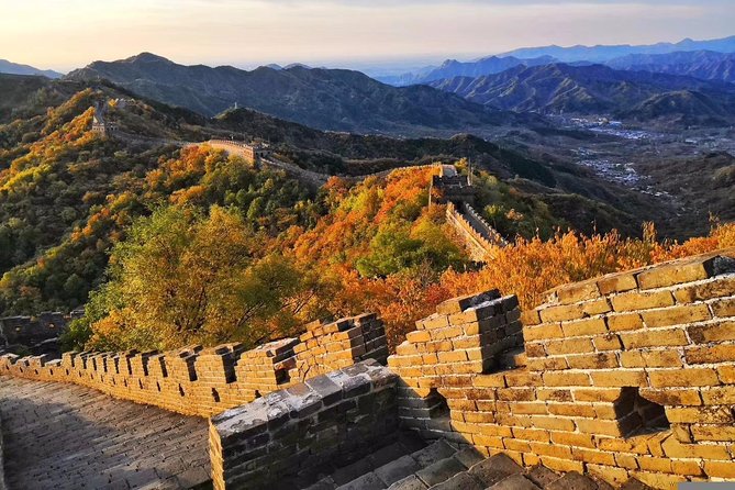 Beijing: Mutianyu Great Wall Daily Tour with Ticket & Lunch - Arriving before the worst crowds