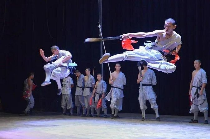 Beijing Night Tour Kungfu Show - How the $38.80 price compares with the experience