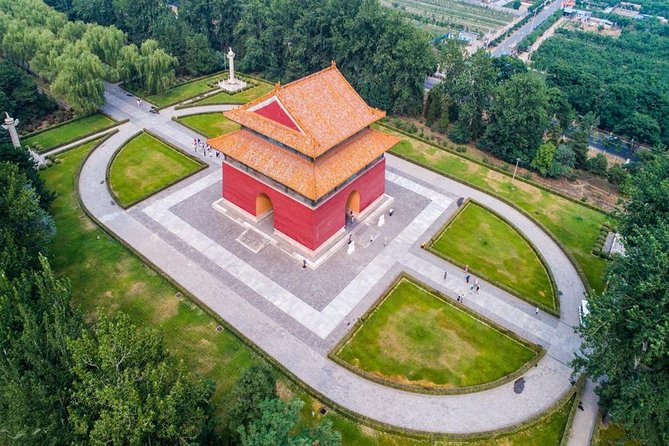 Beijing Private Day Tour: Mutianyu Great Wall and Changling Tomb - Mutianyu Great Wall with time for the views