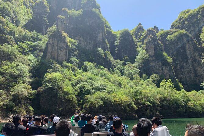 Beijing Private Tour to Badaling Great Wall and Longqing Gorge with Boat Ride - How the private format helps