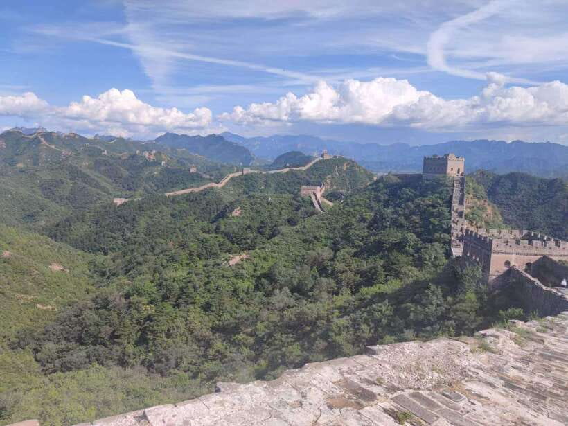 Beijing: Private Tour to Jinshanling Great Wall with Option - Arriving at the Jinshanling section
