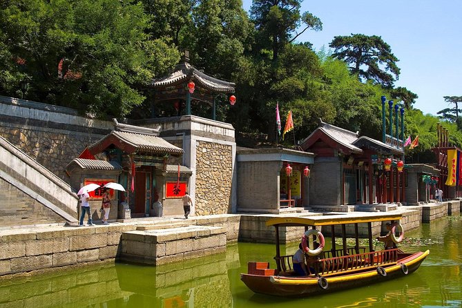 Beijing Private Tour to Summer Palace plus Drum Tower Performance and Rickshaw - Reaching the Summer Palace by private car