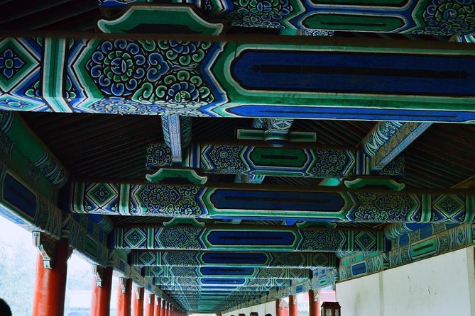Beijing Private Tour to Temple of Heaven, Panda House and Summer Palace - A short stop at Hongqiao Market