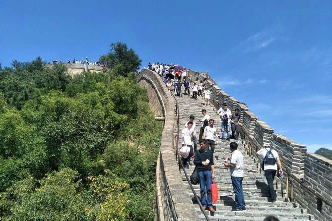 Beijing Private Transfer: Badaling Great Wall with VIP Past Pass - How the service handles real-world problems