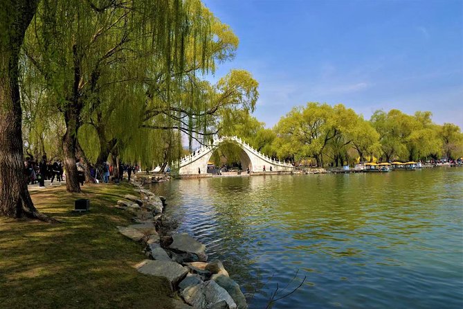 Beijing Private Transfer to Badaling Great Wall and Summer Palace - Reaching Badaling by private car