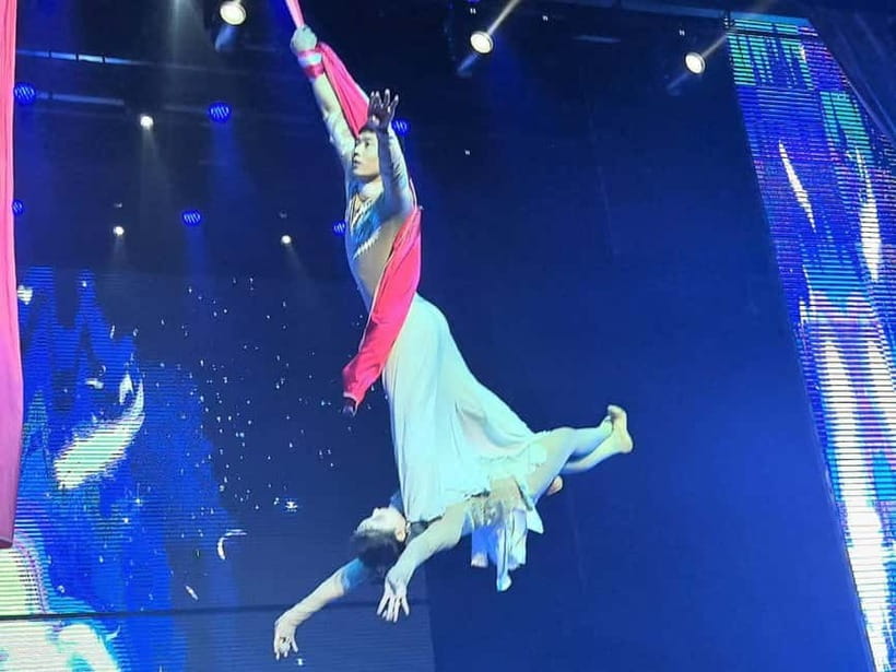 Beijing: Qinle Palace Acrobatics Show Ticket - Why the $21 price makes sense