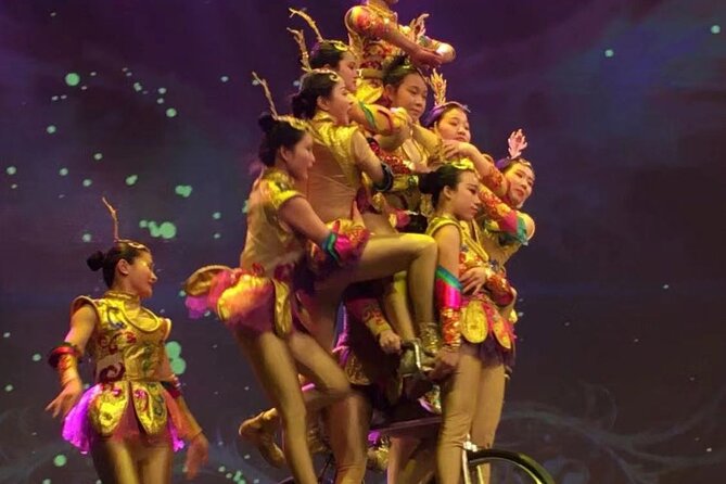 Beijing Red Theater Acrobatic Show with Private Transfer Service - What the one-hour performance delivers