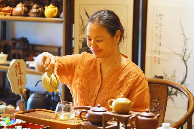 Beijing:Summer Palace & Tea or Calligraphy Experience Tour - Kung Fu tea for a hands-on afternoon