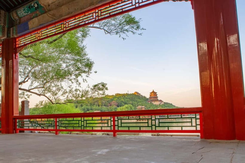 Beijing: Temple of Heaven & Summer Palace Group Guided Tour - Guide quality and the value of commentary