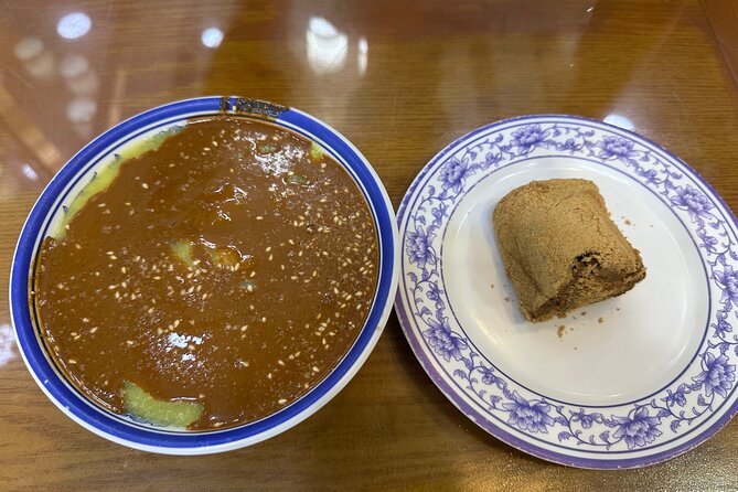 Beijing Walking Food Tour with a Local Friend - Who will get the most from this tour