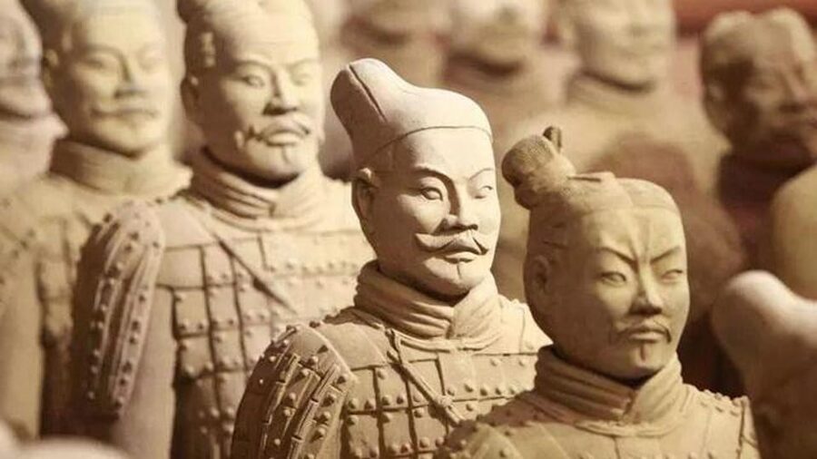 Beijing: Xi'an Terracotta Tour by Train-All Tickets Included - Who should book this 17-hour schedule?