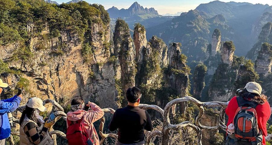Best Mini Group to Zhangjiajie Forest Park & Avatar Mountain - Yuanjiajie brings the famous Avatar views