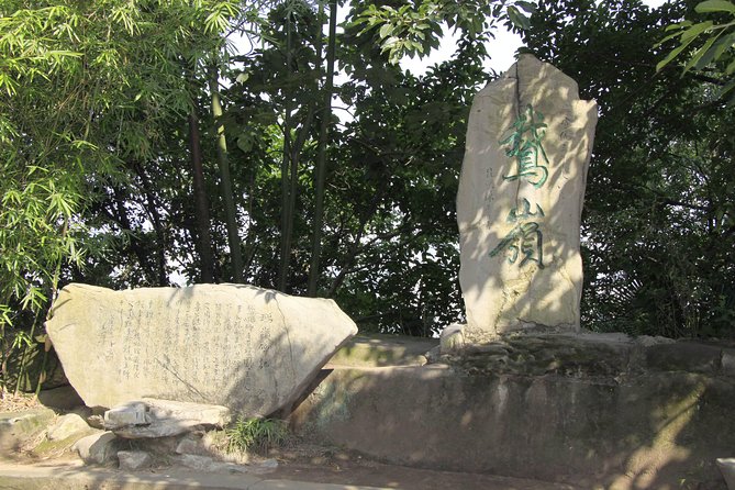 Best of Chongqing One Day Tour: Stilwell Museum, Arhat Temple, Eling Park, Panda - Eling Park and the two-river view
