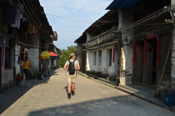 Best of Guilin Li River Xianggong Hill and Yulong River - Why the private guide matters