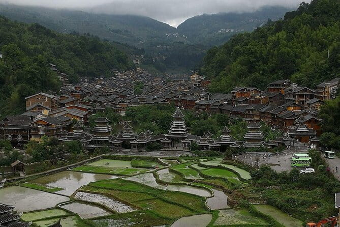 Best of Guilin Li River Xianggong Hill and Yulong River - Who should book this Guilin day trip?