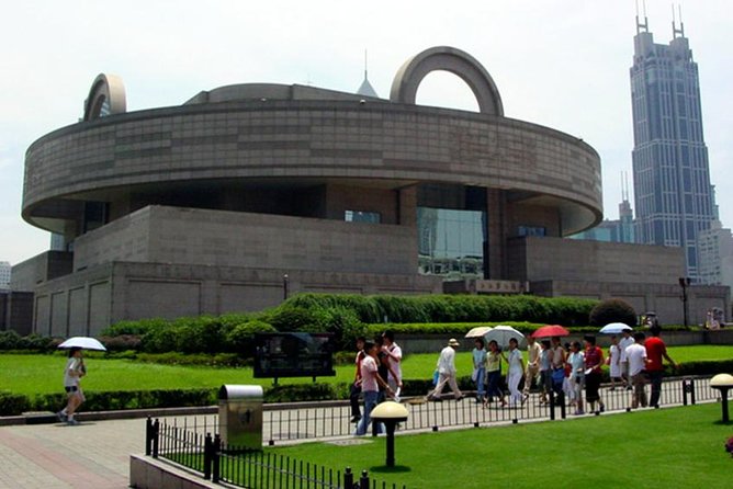 Best of Shanghai Day Tour, including Jade Buddha Temple & Bund & Yuyuan Garden - Key points at a glance