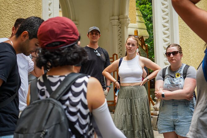 Between Capitalism & Communism: Hong Kong History Tip Based Tour - Why this short walk can change how you see Central