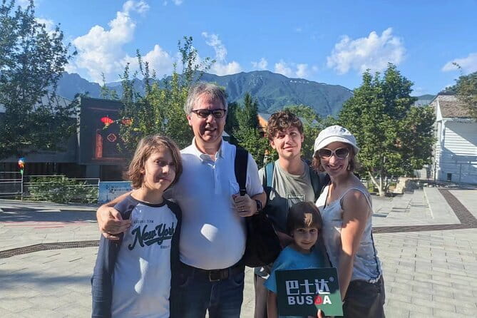BusDa-Full-Day Bus Trips: Mutianyu, Summer & Old Summer Palaces - Key things to know before you book