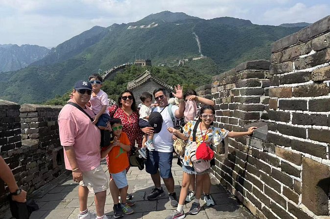 BusDa-Private Mutianyu Great Wall Trip with English Guide - What the private format changes