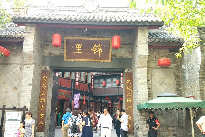 Chengdu City Tour of Qingyang Palace, Wuhou Temple and Jinli Street - Why this Chengdu day tour works