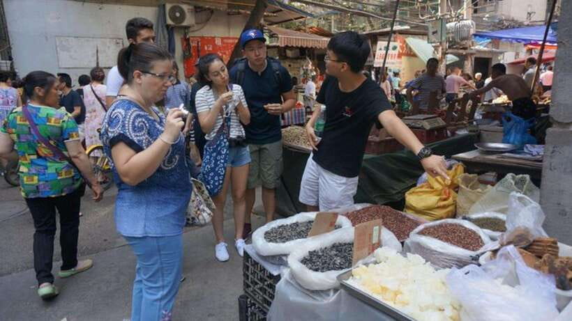 Chengdu: Cooking Class with Fresh Market Half Day Experience - Timing, clothing, and booking details