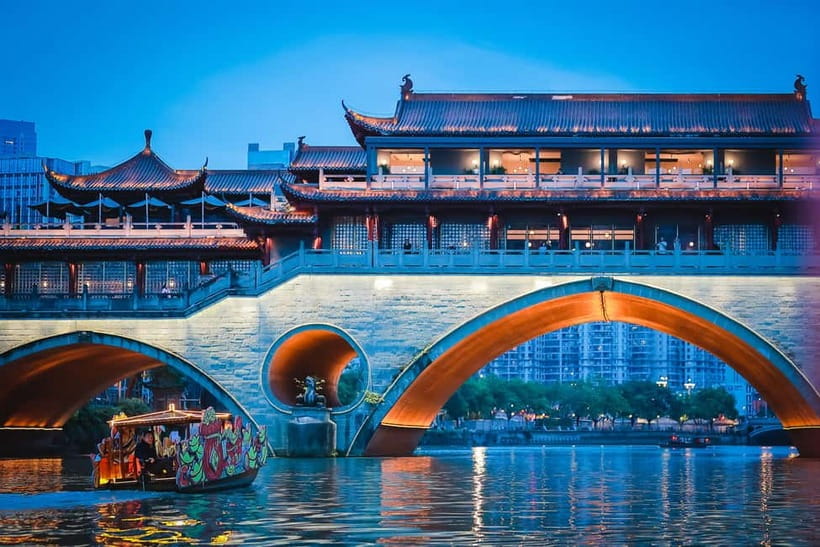 Chengdu: JinJiang River Night Cruise Tickets - Old temples, new towers, and 360-degree views