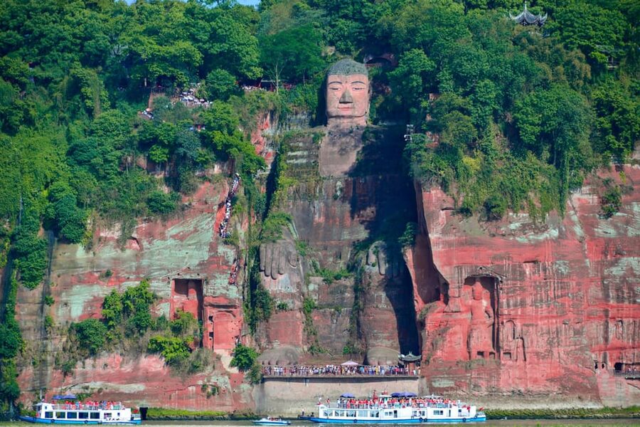 Chengdu: Leshan Buddha Optional Tours w/ Transfer or Guide - What the guide adds