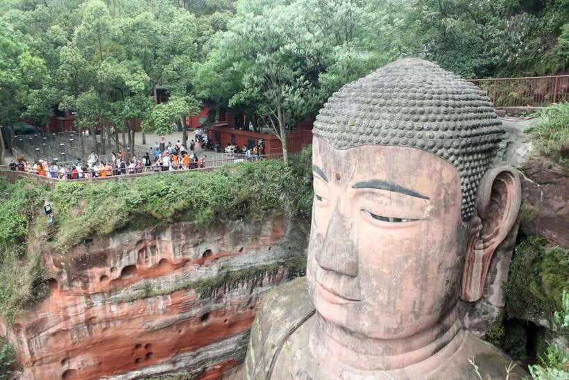 Chengdu: Leshan Grand Buddha Full-Day Private Trip - Who will enjoy this tour most