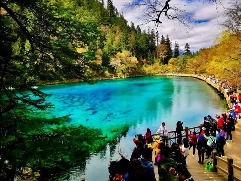 Chengdu: private 2-Day Huanglong Jiuzhaigou tour by train - Ask about the vehicle agreement before you travel